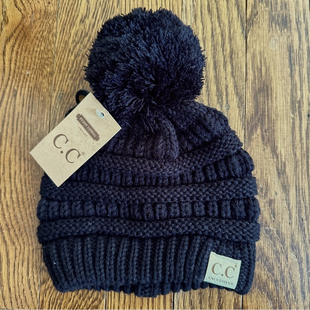 C.C Exclusives Unisex Baby Black Pompom Hat OS